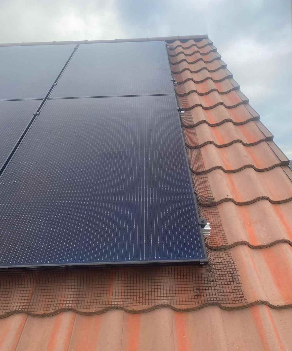 solar panel bird proofing